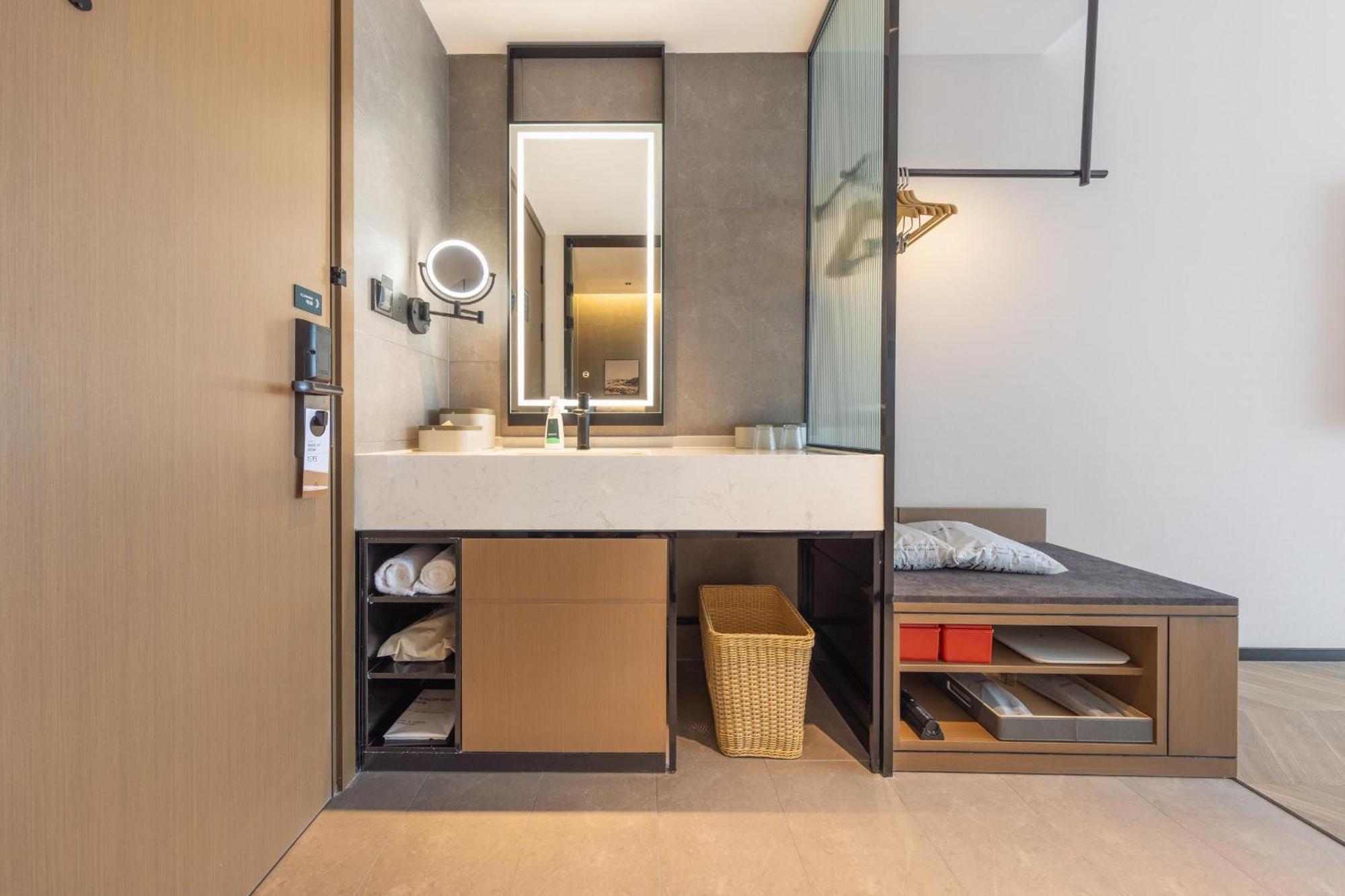 Atour Hotel Wuhan Chuhe Han Street Hongshan Plaza Eksteriør bilde