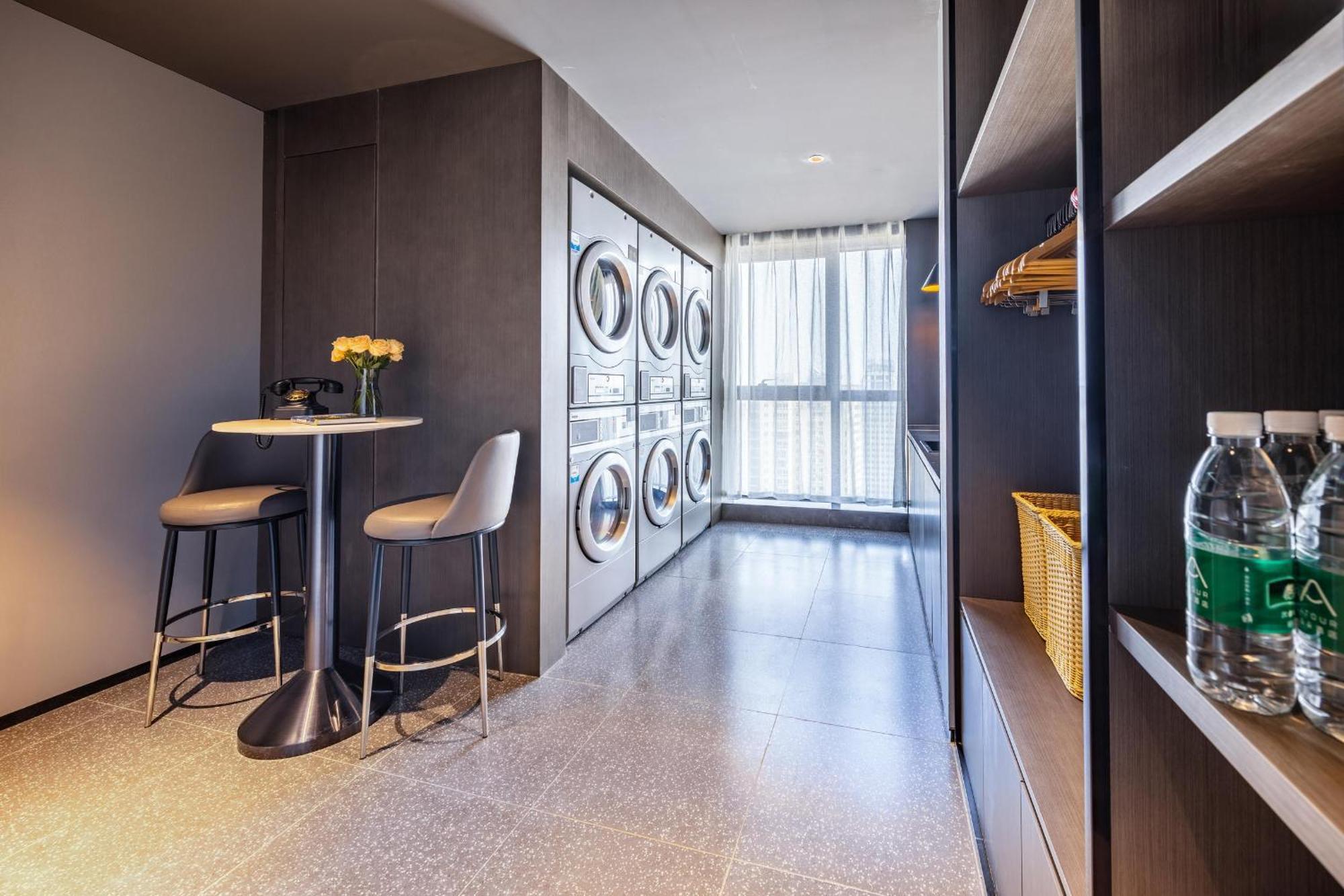 Atour Hotel Wuhan Chuhe Han Street Hongshan Plaza Eksteriør bilde